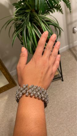 adjustable crystal bracelet