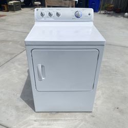 GE dryer gas heavy duty super capacity good condition delivery and installation available 