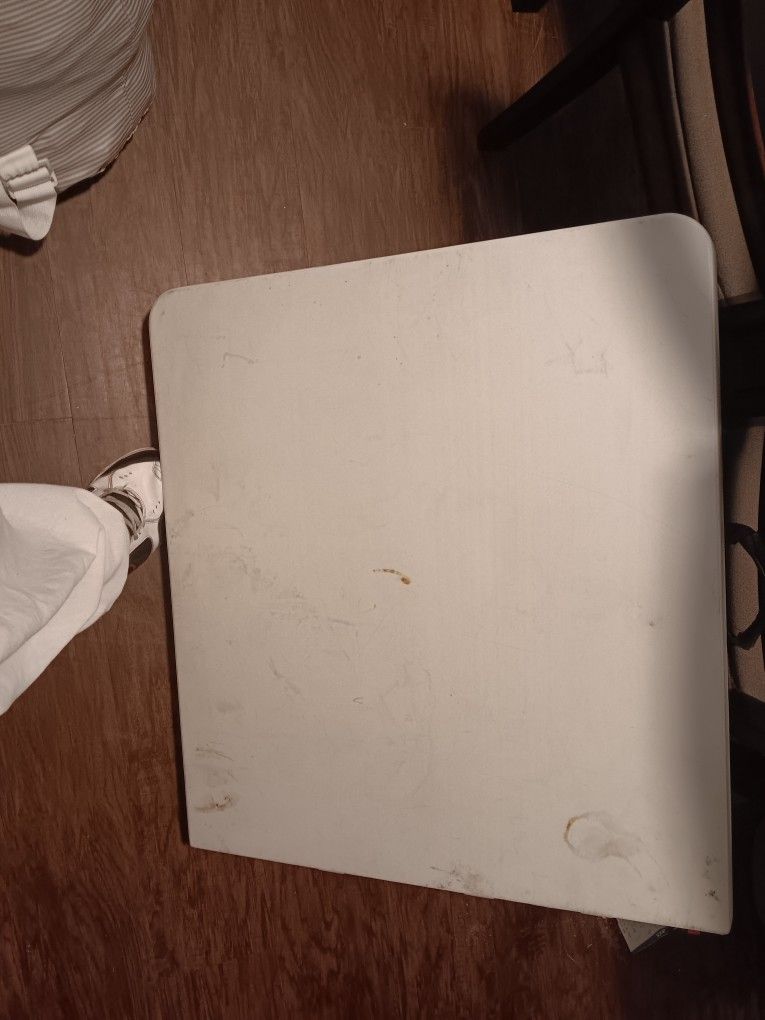 Foldable Table