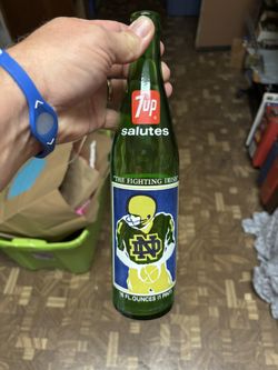 7up Collectible Bottle Saluting Notre Dame’s 1977 National Championship. 
