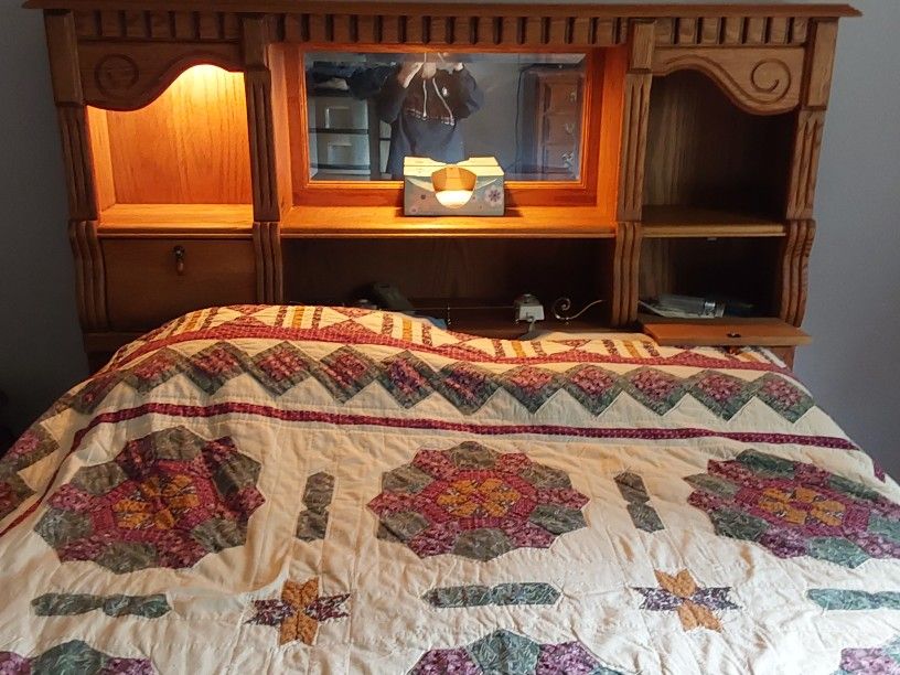 Solid Oak Bed 
