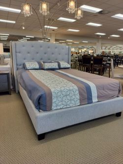 Queen size bed
