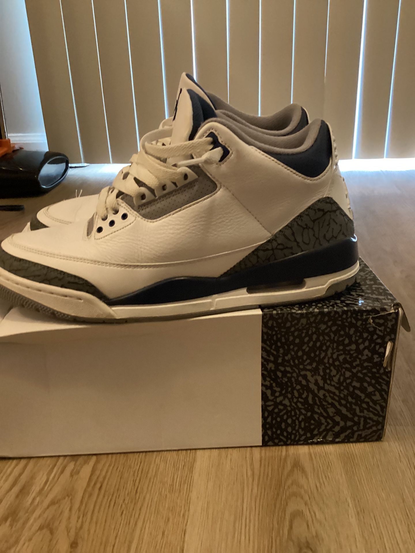 Retro Jordan 3s