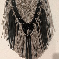 Macrame wall hanging