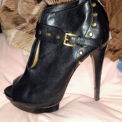Michael Kors Bootie