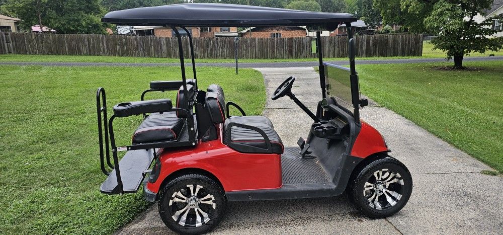 2013 EZGO RXV Golf Cart
