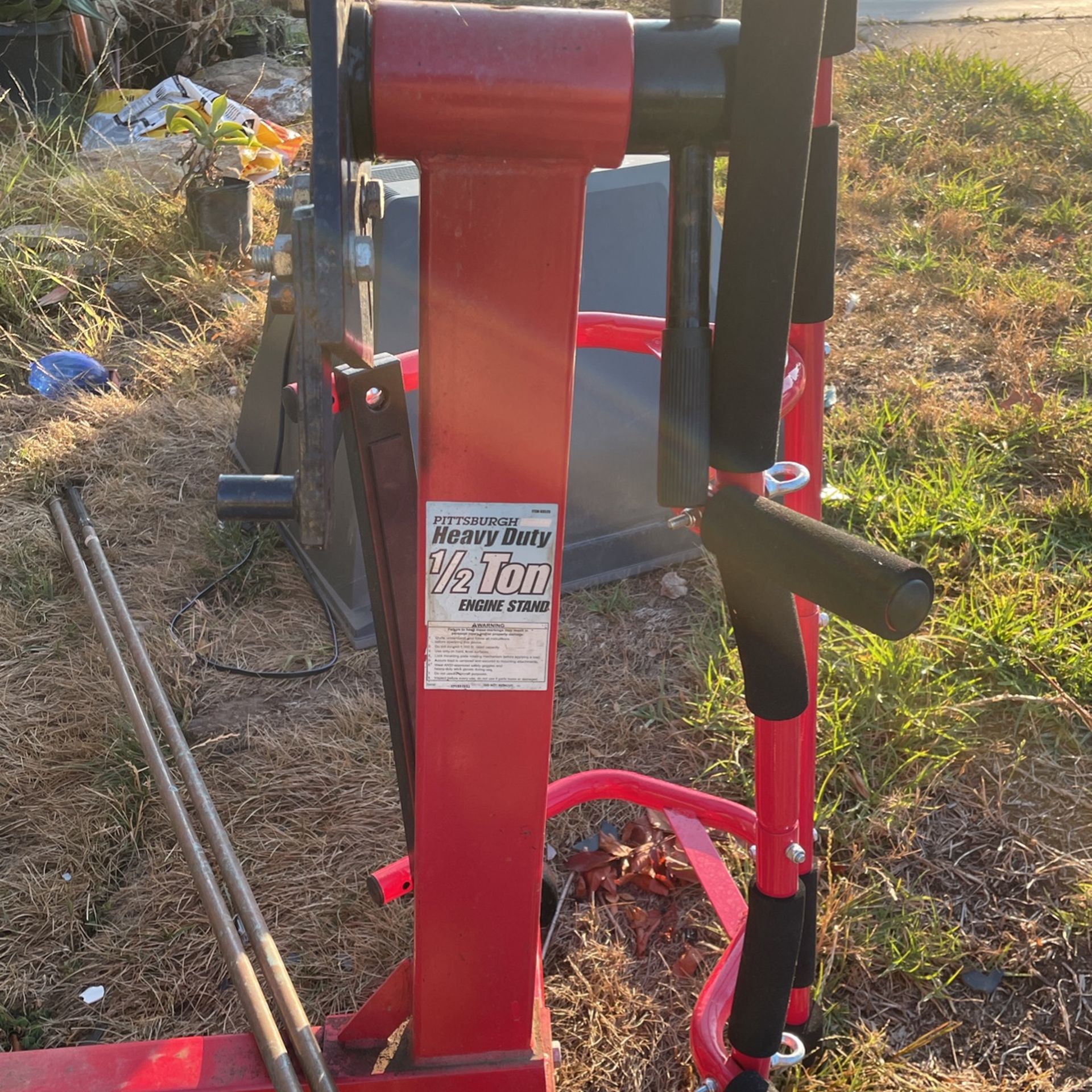 Pittsburgh Heavy Duty Engine Stand 1/2 Ton