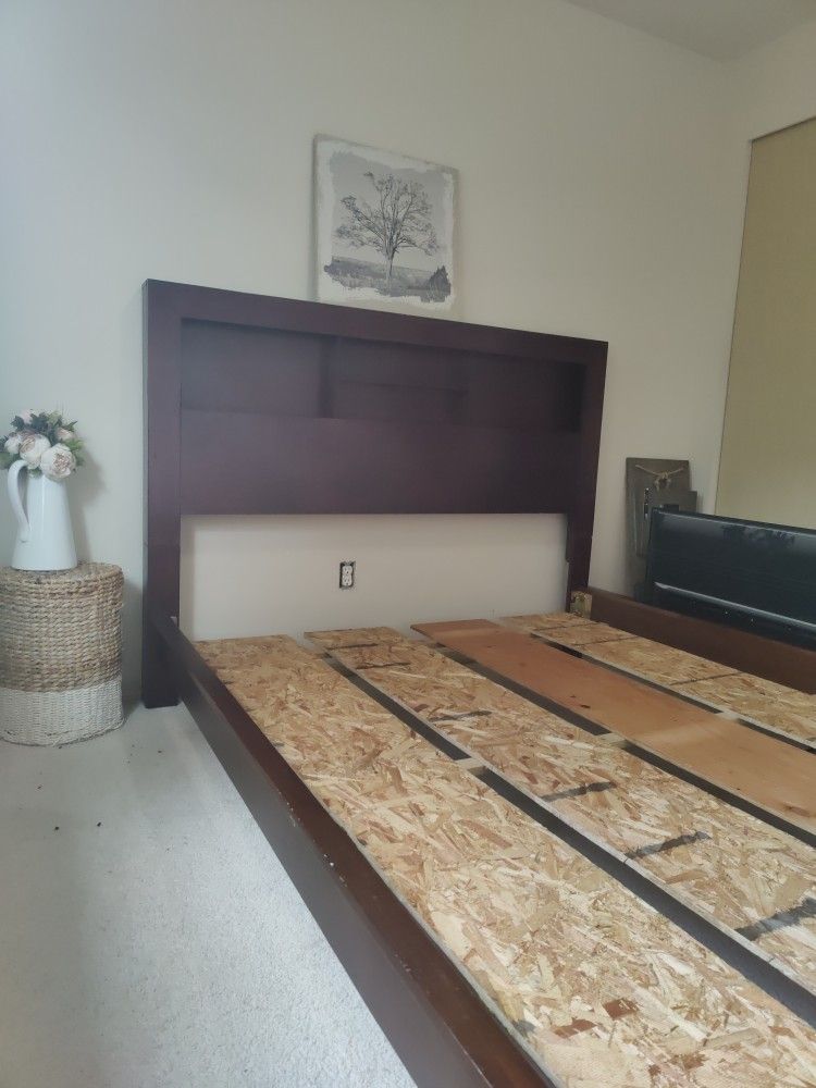 Queen Size Bed Frame In Dark Cherry With Shelves