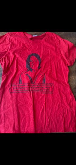 Dolores Huerta Graphic Quote T-Shirt