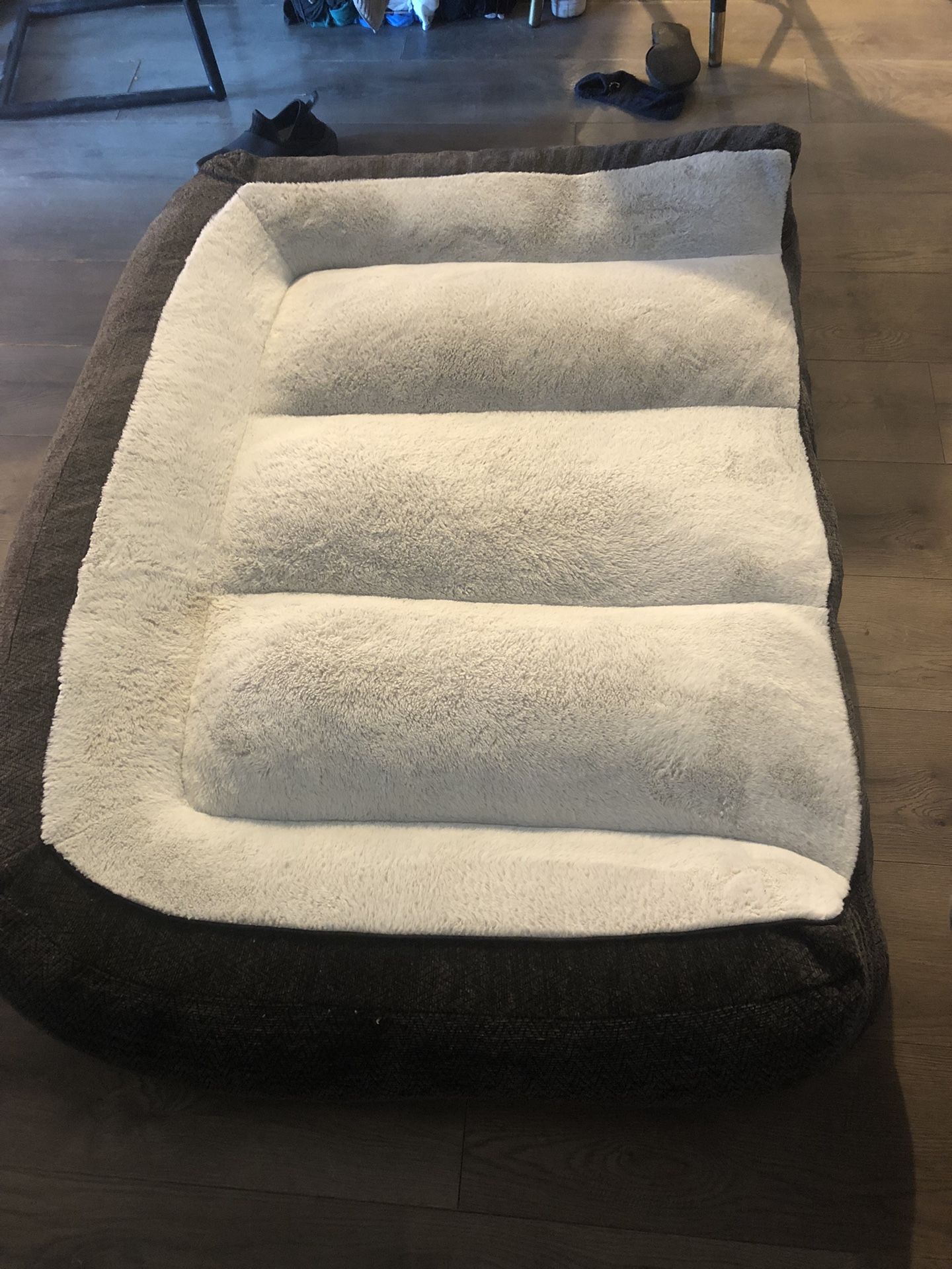 XL Dog Bed