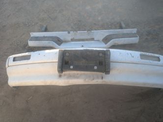 Free, 94 -97  Chevy s10 front and rear bumper