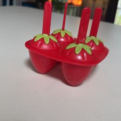 STRAWBERRY POPSICLE MAKER