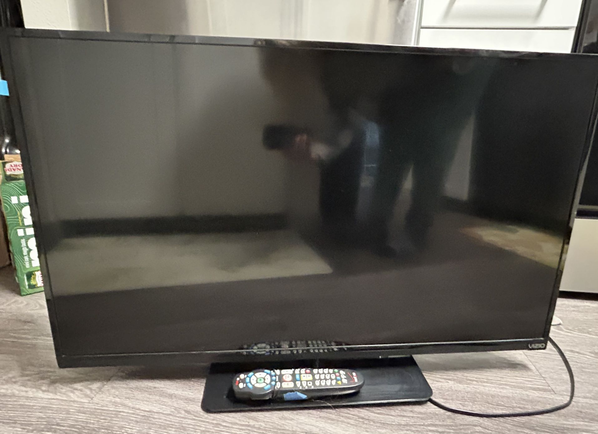 40 Inch VIZIO TV And FireStick 4K