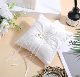 Wedding Ring Bearer Pillow, White Lace Trim Cotton Cushion Elegant Ring Holder for Wedding Ceremony and Proposal, Lovely Pillow for Flower Girl, Boy,