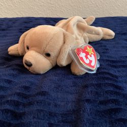 “Fetch” Beanie Baby In New Condition 
