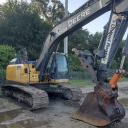 John Deere 210 Excavator 