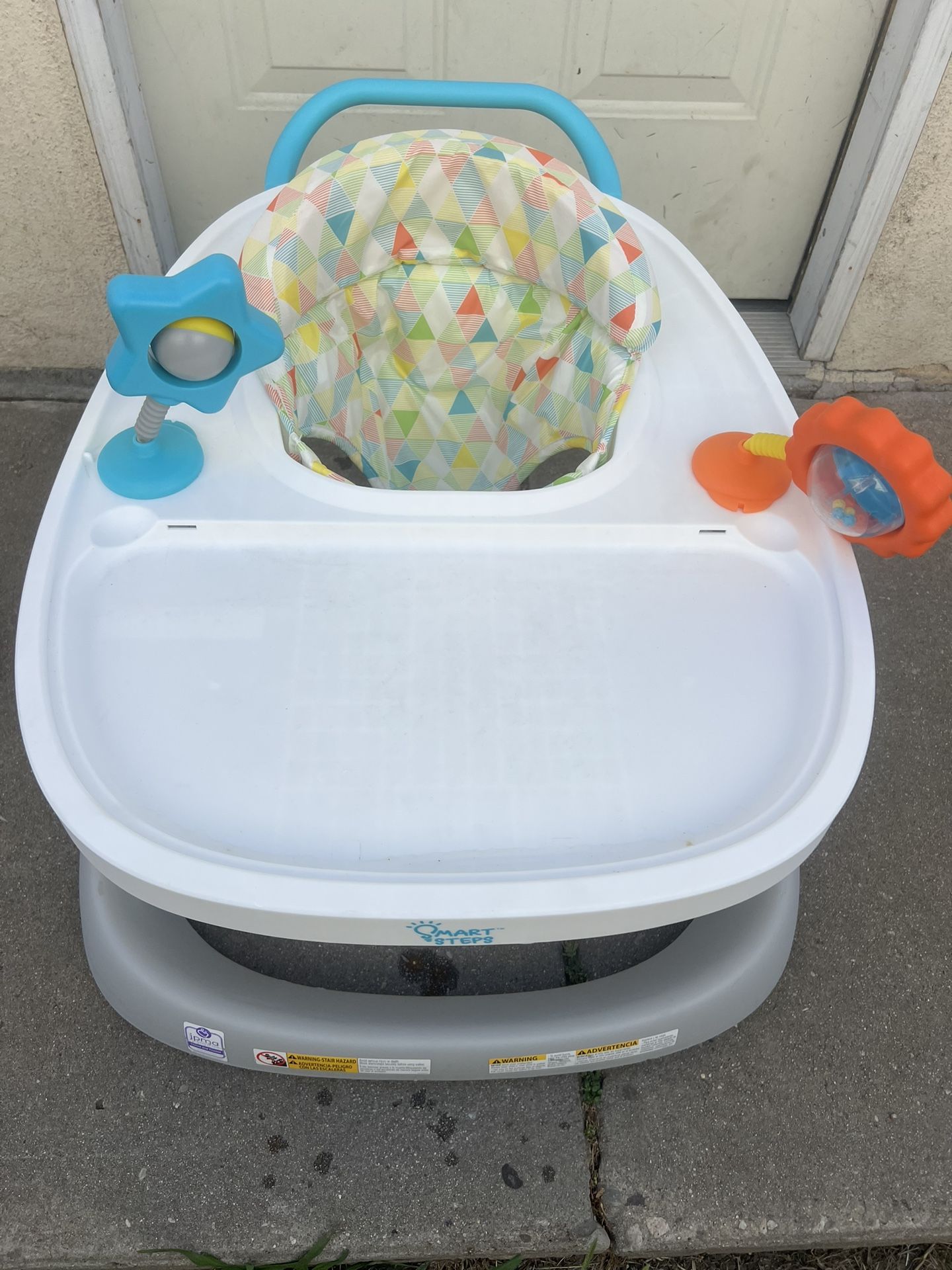BABY WALKER