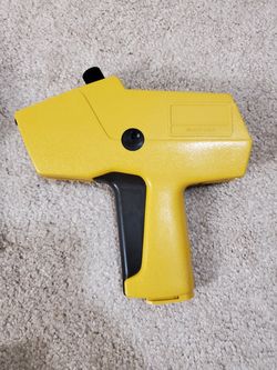 Pricing gun