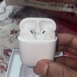 BEST OFFER AirPods generation 2 with Charging Case