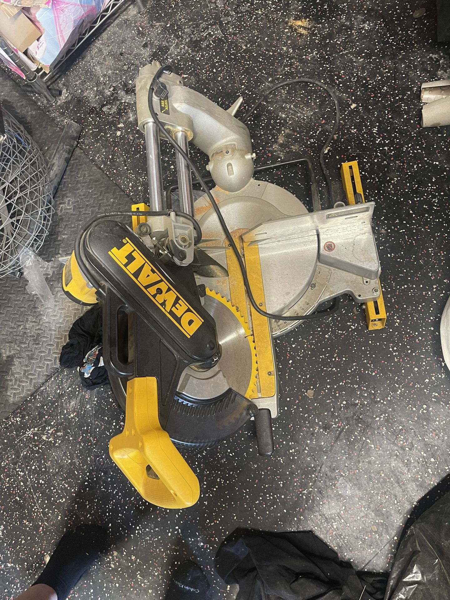 Dewalt