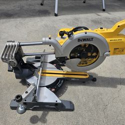 Dewalt Flexvolt Cordless Sliding Miter Saw 10"