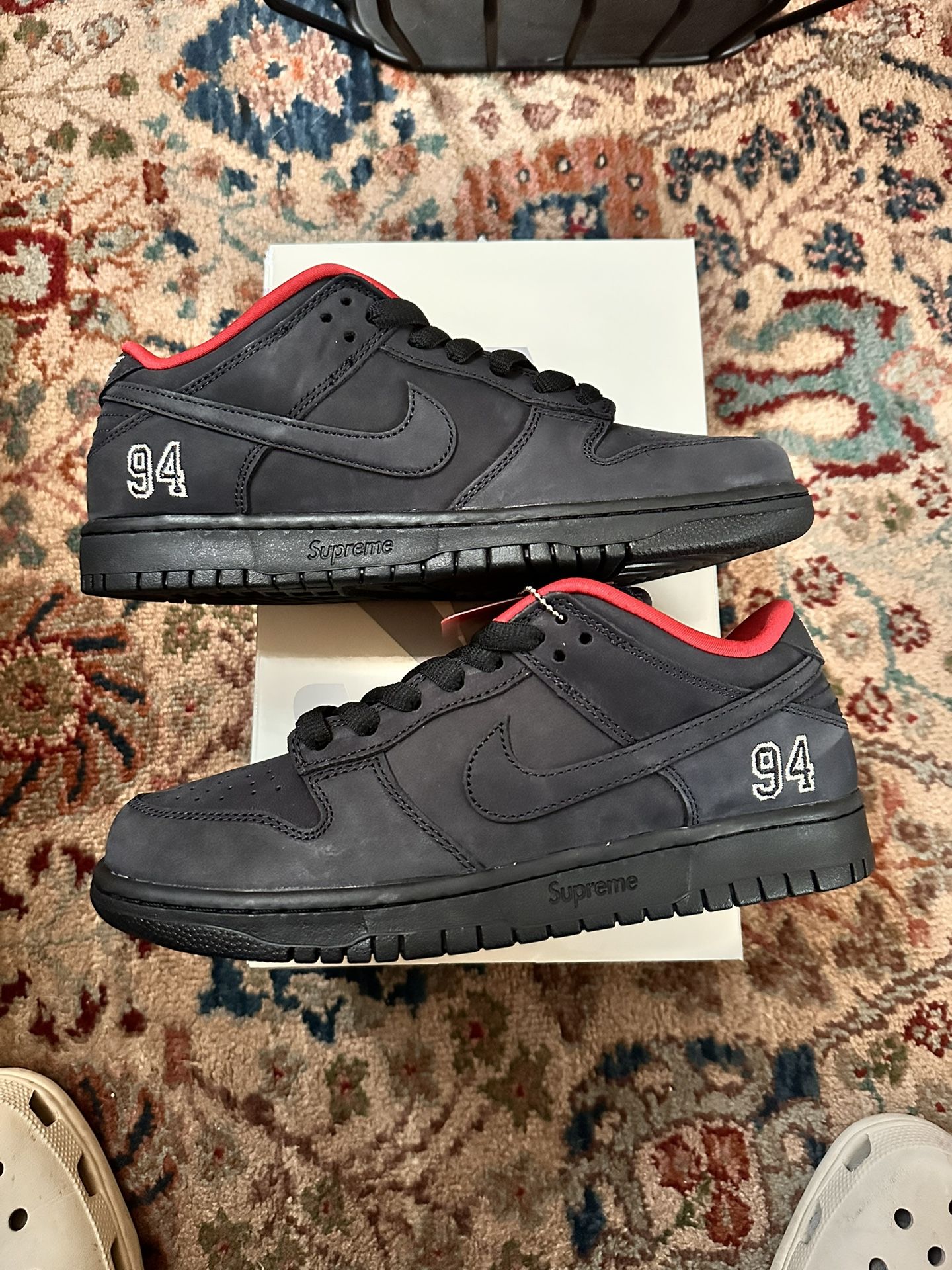 Supreme Nike Sb Dunk 94 Size 9
