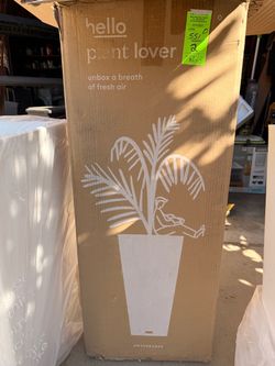 Veradek Tall Planter Box – New