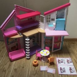 Barbie Malibu House