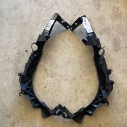 BMW 3 Series Headlight Bracket