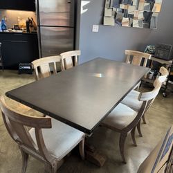 Beautiful Restoration Hardware Dining Table And Chairs 