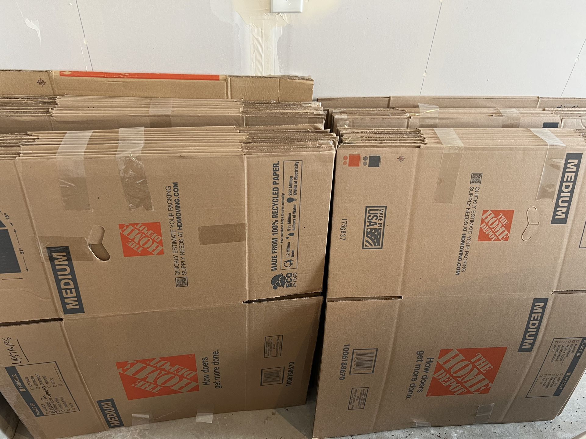 Moving Boxes (like new, 36 Boxes)