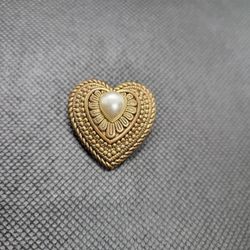 Vintage Heart Teardrop Brooch 