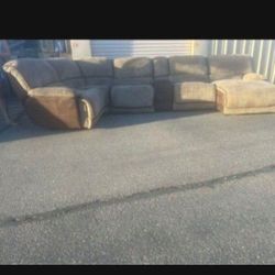 Large  Sectional Couch Need Gone This Weekend 