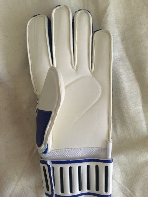 Vendo guantes Lanzera traídos desde El Salvador