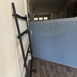 Queen Size Bed Frame 