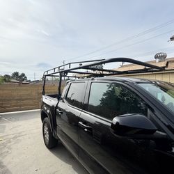 Universal Roof Racks