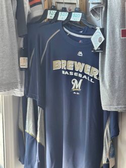 New with tags Milwaukee Brewers T shirts in sizes of Medium Large & XL - $20 (Schererville IN)