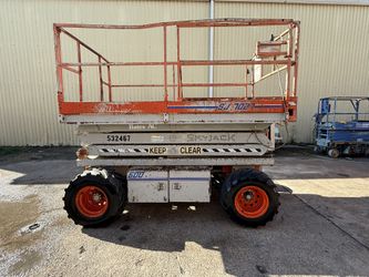Skyjack SJ7027 RT 4x4