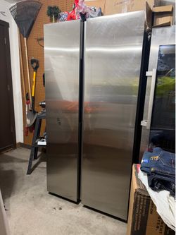 Samsung 28 cu. ft. Smart Side-by-Side Refrigerator