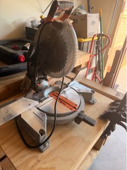 Rigid mitre saw and homemade table on casters