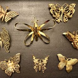 Lot of 7 Vintage Gold Tone Butterfly Brooches