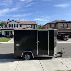 Enclosed Trailer 6x12