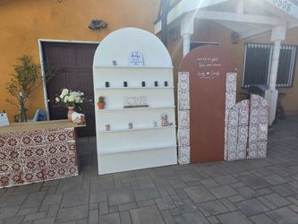 Shot Wall stands 4 items