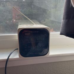 Clock Radio