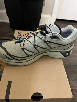 Solomon Hiking Shoes