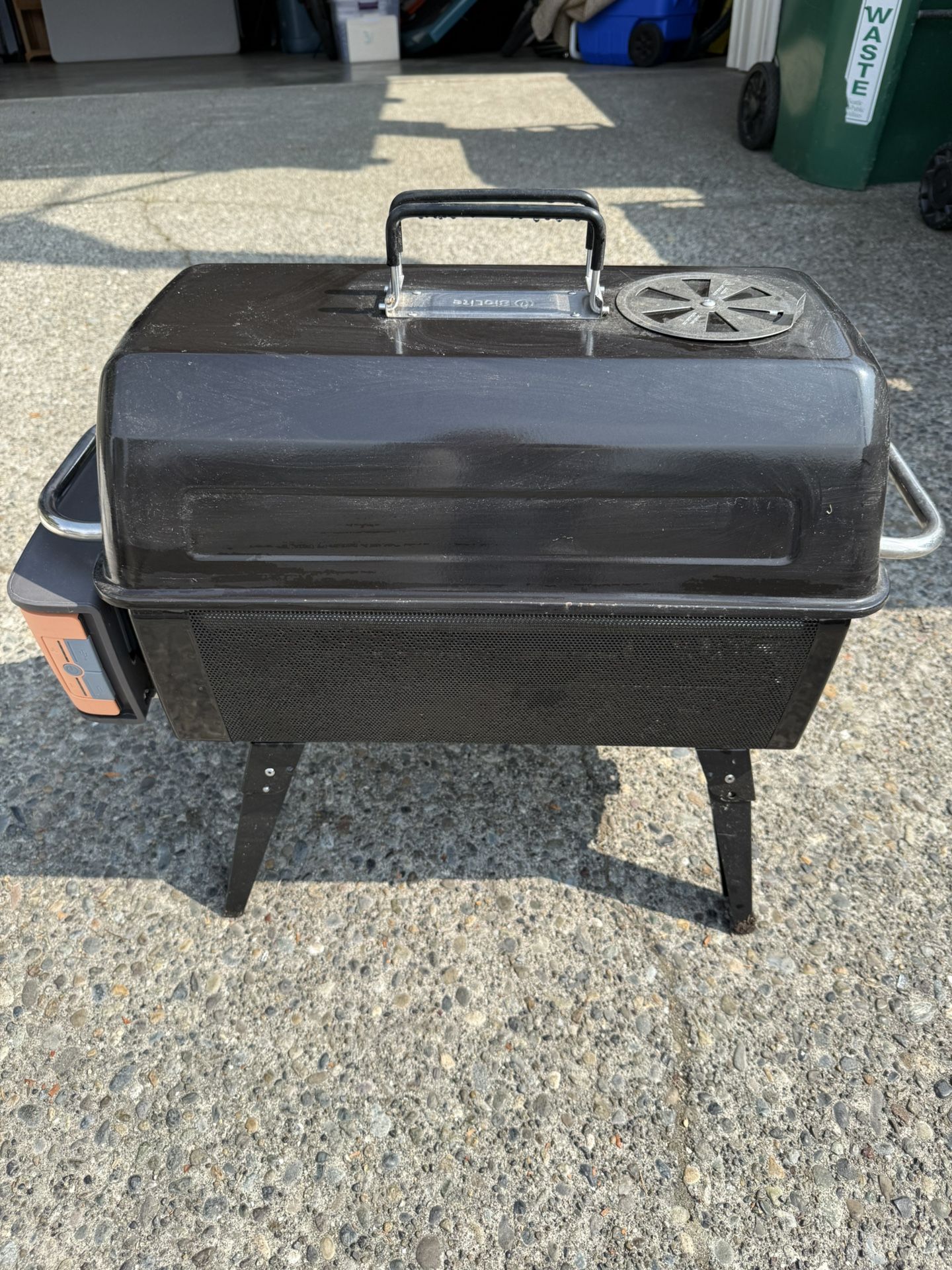 BioLite Smokeless Camp stove