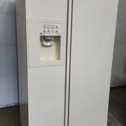 GE Profile side-by-side refrigerator w/ ice and water