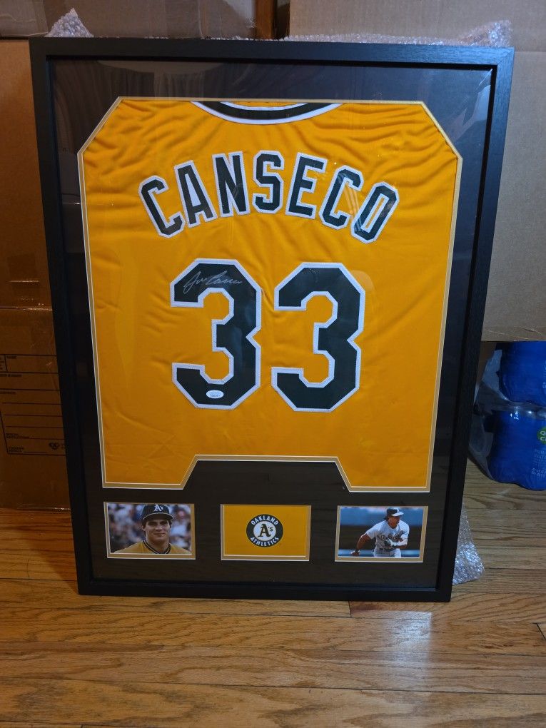 JERSEY DE JOSE CANSECO CERTIFICADA LA FIRMA