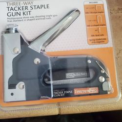 Staple Gun Kit