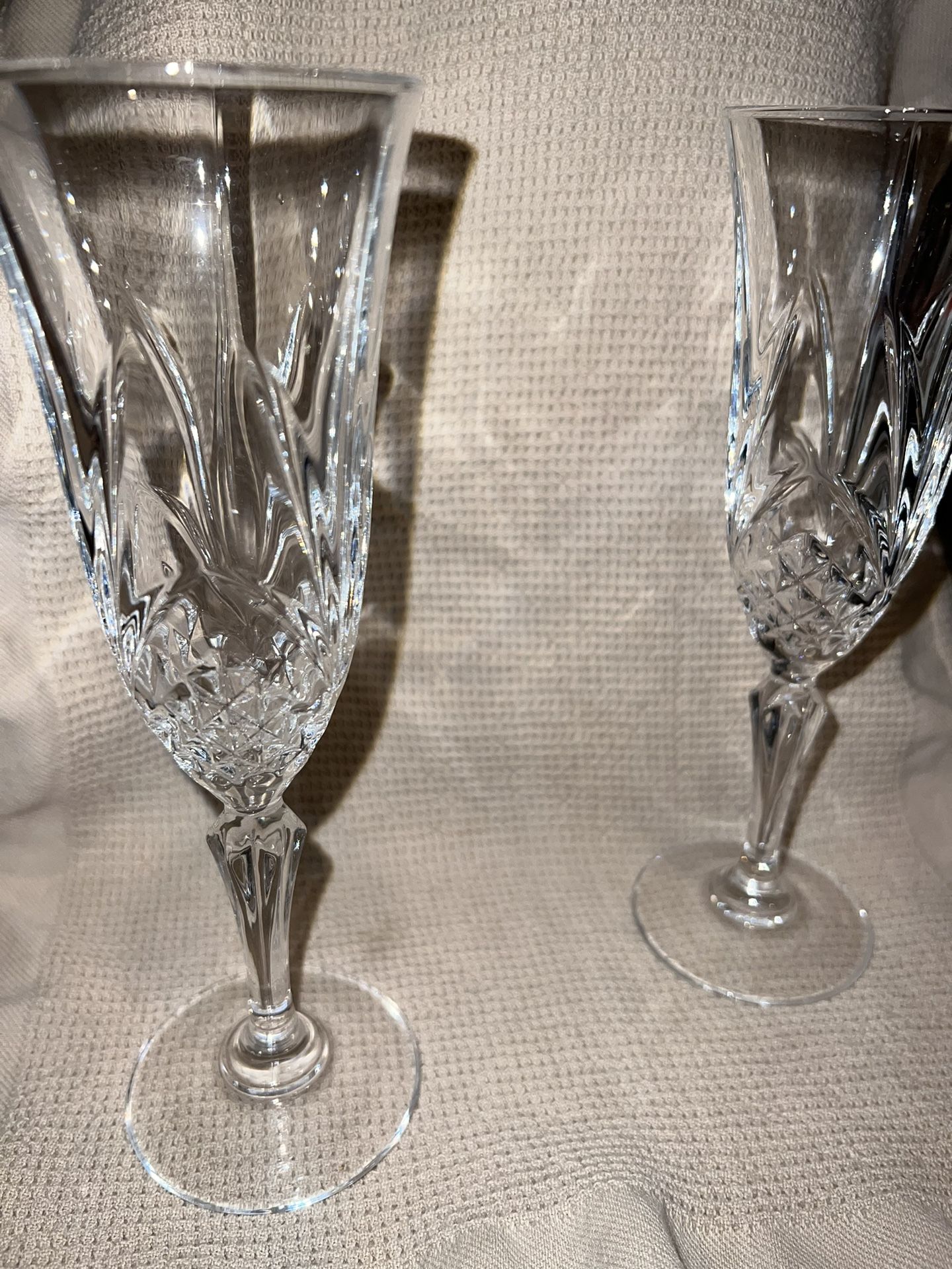 Beautiful Crystal Champagne Flutes
